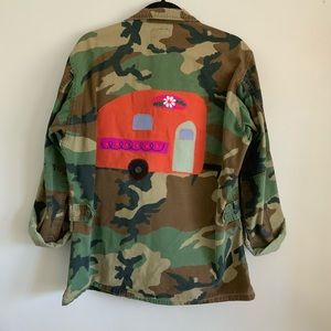 VTG Boho Upcycled Camo Camper Jacket Distressed XL